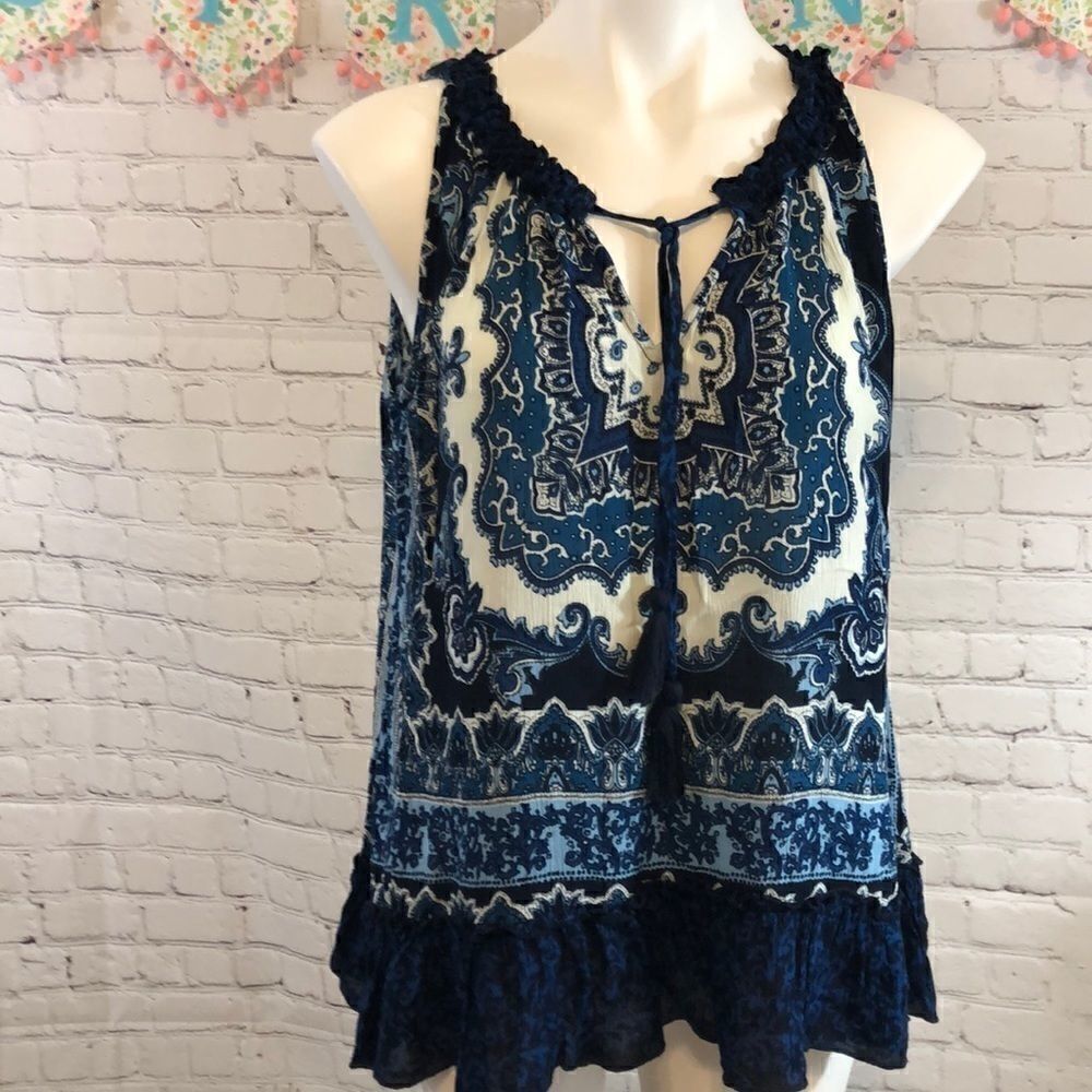 New (no tags) Bila bohemian top